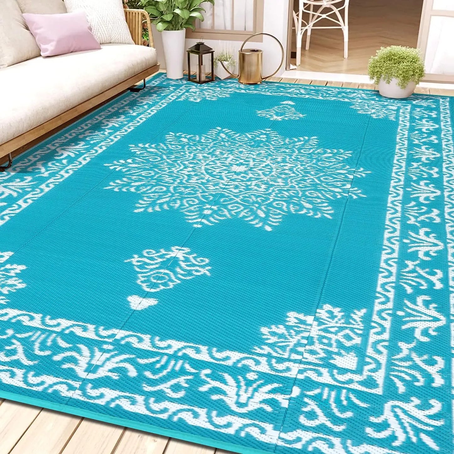 Waterproof Reversible Rug UV Resistant Patio Mat For Outdoor Spaces