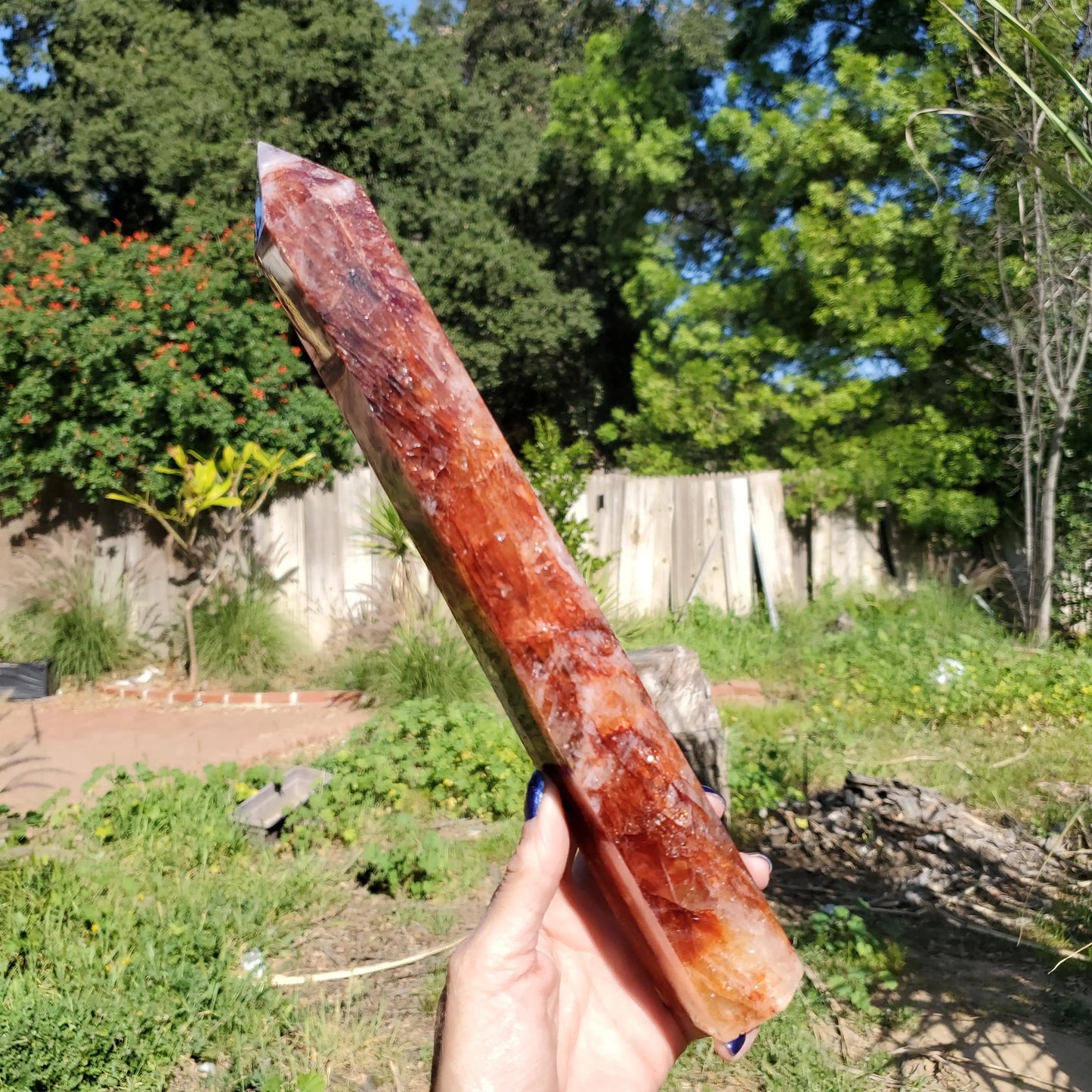 1PC Natural Large Fire Quartz Obelisk Crystal Tower, Perfect Gift, Magic Point Healing Stone Obelisk Wand Stone Home Decor