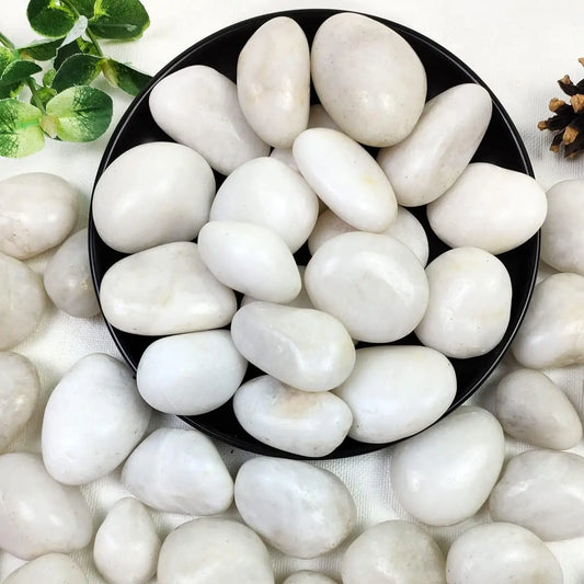5lbs White River Rocks, 1-2 Inch Natural Pebbles for Indoor Plants, High Polished Decorative Stones Vase Filler Fish Tank Aquari