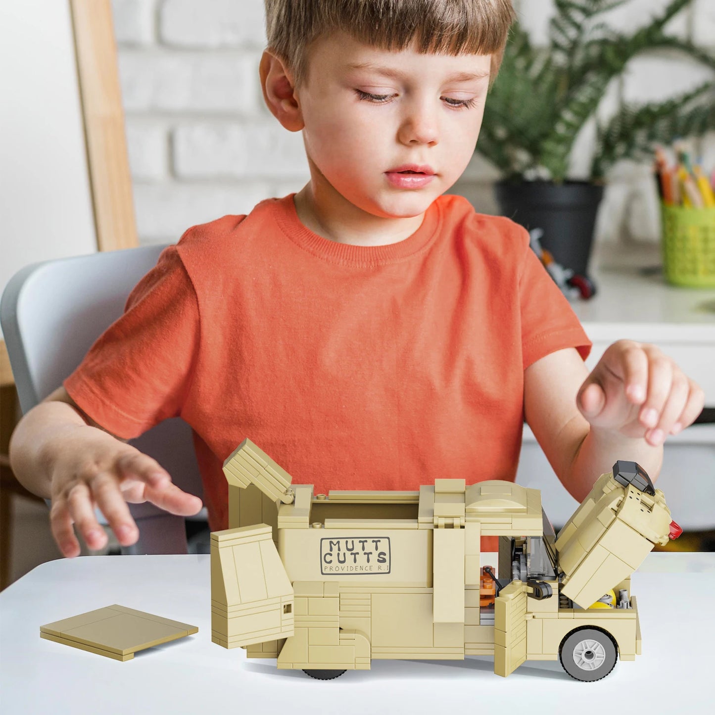 Funny Dog Van DIY Car Building Blocks Set Animal Vehicle Model Living Room Shelf Home Decoration Office Desk Decor Gifts for Fans
